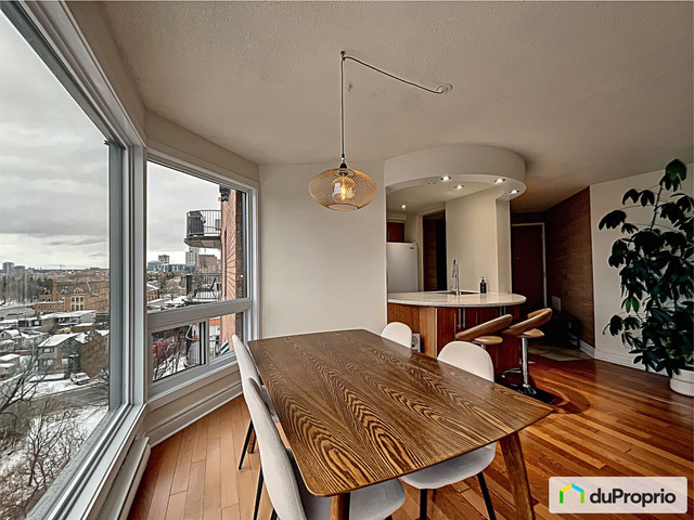 2 bedrooms 1 baths Condo For Sale By Owner in Gatineau Quebec