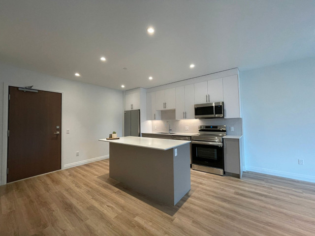 1 bedrooms 1 baths house For Sale By Owner in Kitchener Ontario