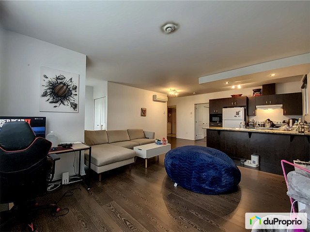 1 bedrooms 1.5 baths house For Sale By Owner in Ottawa Ontario