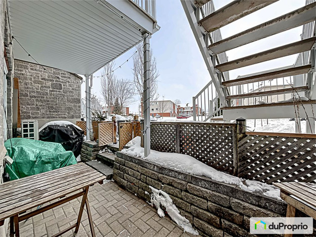 2 bedrooms 1 baths Condo For Sale By Owner in Gatineau Quebec