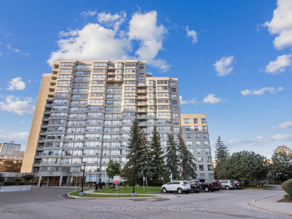 2 bedrooms 2 baths house For Sale By Owner in Toronto Ontario