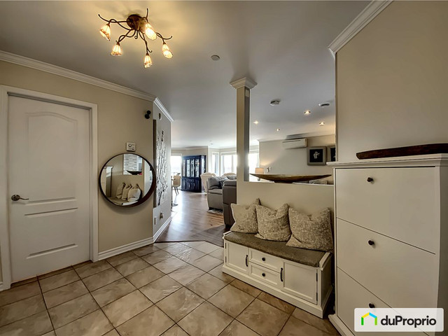 3 bedrooms 1.5 baths Condo For Sale By Owner in Gatineau Quebec