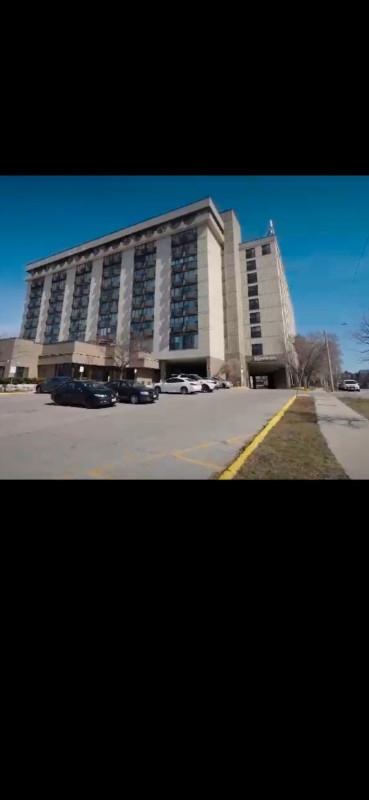 1 bedrooms 1 baths Studio For Sale By Owner in Toronto Ontario