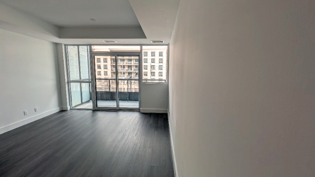 0 bedrooms 1 baths Studio For Sale By Owner in Toronto Ontario