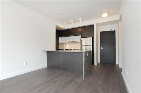 2 bedrooms 2 baths house For Sale By Owner in Mississauga Ontario