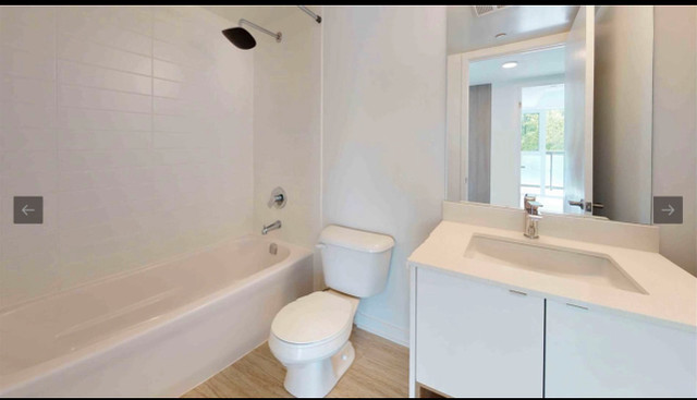 2 bedrooms 1 baths house For Sale By Owner in Oakville Ontario