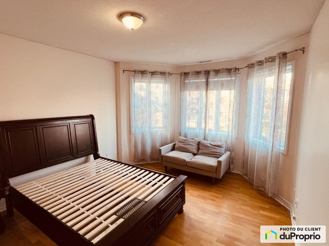 2 bedrooms 1.5 baths house For Sale By Owner in Ottawa Ontario