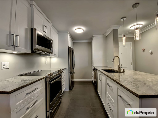 2 bedrooms 1 baths Condo For Sale By Owner in Gatineau Quebec
