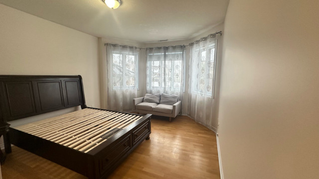 2 bedrooms 1.5 baths Condo For Sale By Owner in Gatineau Quebec