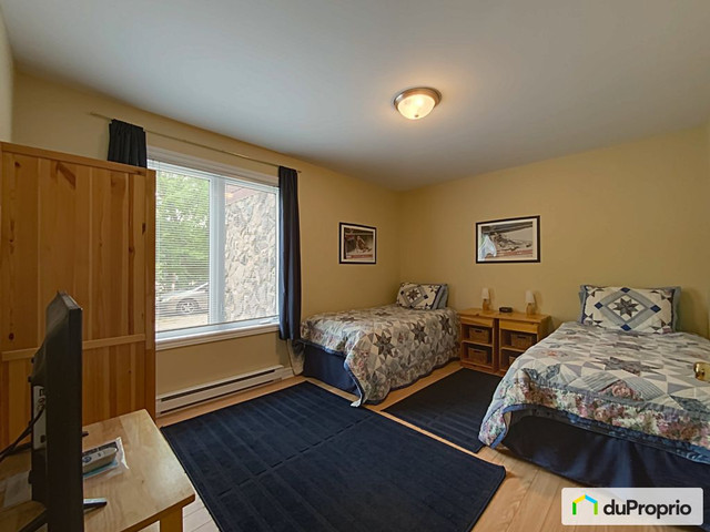 2 bedrooms 1.5 baths Condo For Sale By Owner in Gatineau Quebec