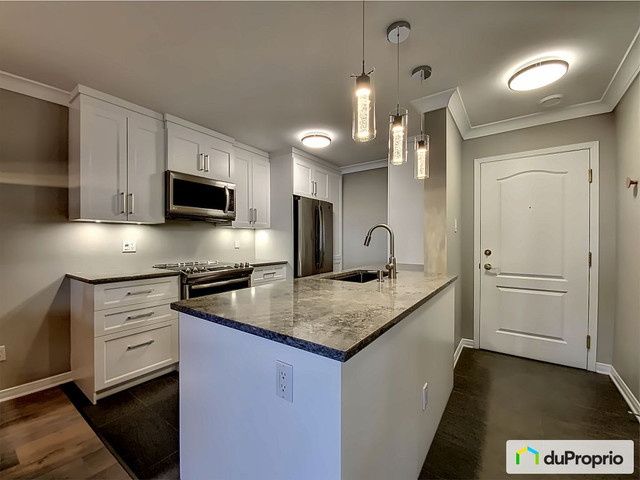 2 bedrooms 1 baths Condo For Sale By Owner in Gatineau Quebec