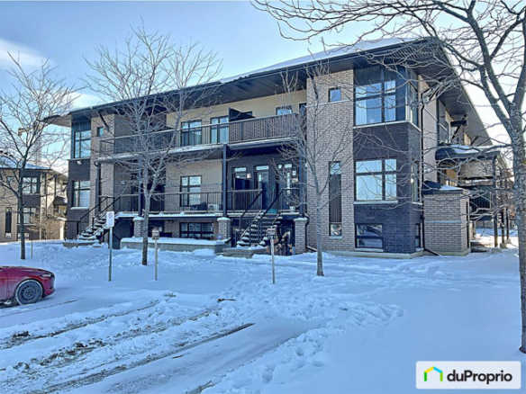 1 bedrooms 1 baths Condo For Sale By Owner in Gatineau Quebec
