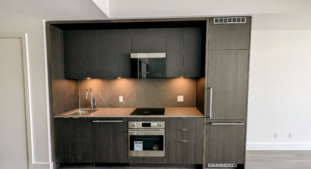0 bedrooms 1 baths Studio For Sale By Owner in Toronto Ontario