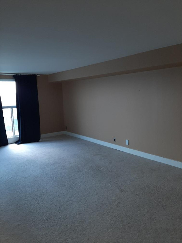 1 bedrooms 1 baths house For Sale By Owner in Toronto Ontario