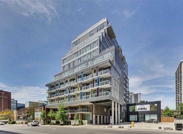 2 bedrooms 2 baths house For Sale By Owner in Toronto Ontario