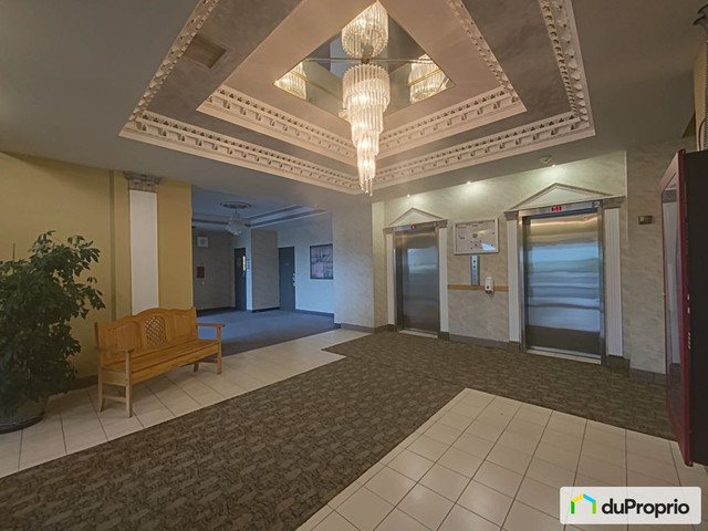 1 bedrooms 1 baths Condo For Sale By Owner in Gatineau Quebec