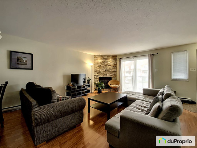 2 bedrooms 1 baths Condo For Sale By Owner in Gatineau Quebec