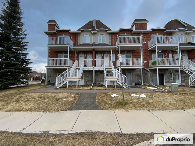 2 bedrooms 1 baths Condo For Sale By Owner in Gatineau Quebec