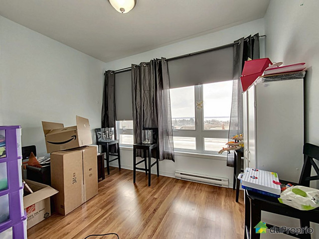 2 bedrooms 1 baths Condo For Sale By Owner in Gatineau Quebec