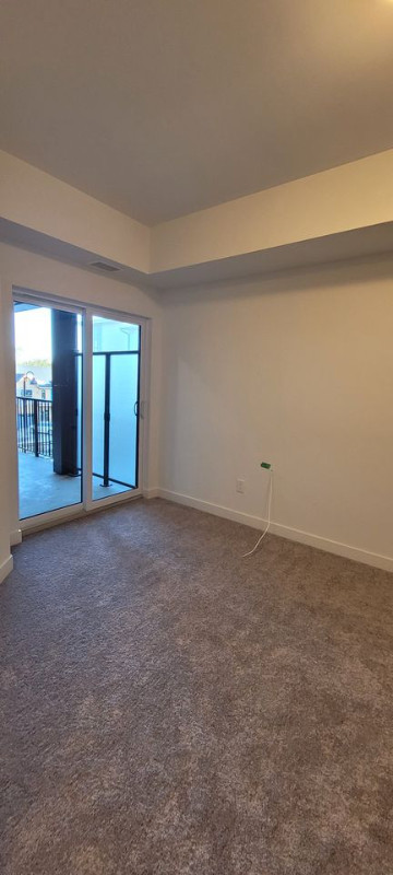 2 bedrooms 2 baths house For Sale By Owner in Kitchener Ontario