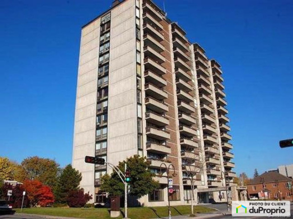 1 bedrooms 1 baths Condo For Sale By Owner in Gatineau Quebec