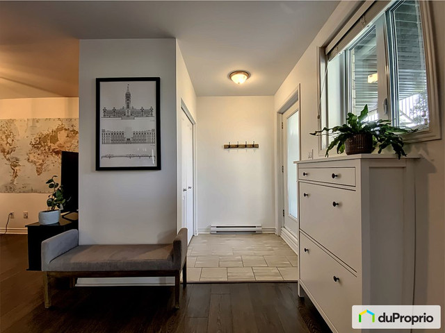 2 bedrooms 1 baths Condo For Sale By Owner in Gatineau Quebec