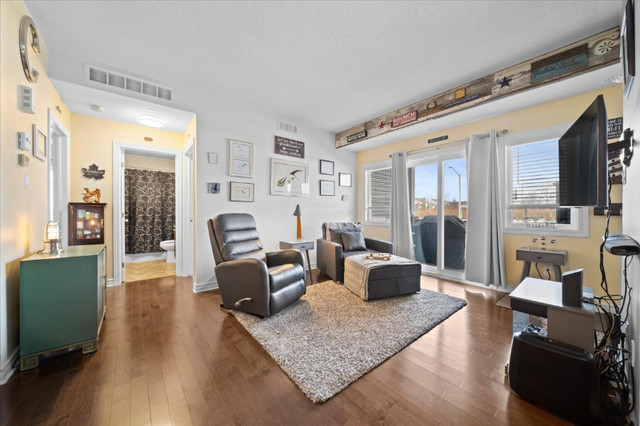 2 bedrooms 1 baths house For Sale By Owner in Ottawa Ontario