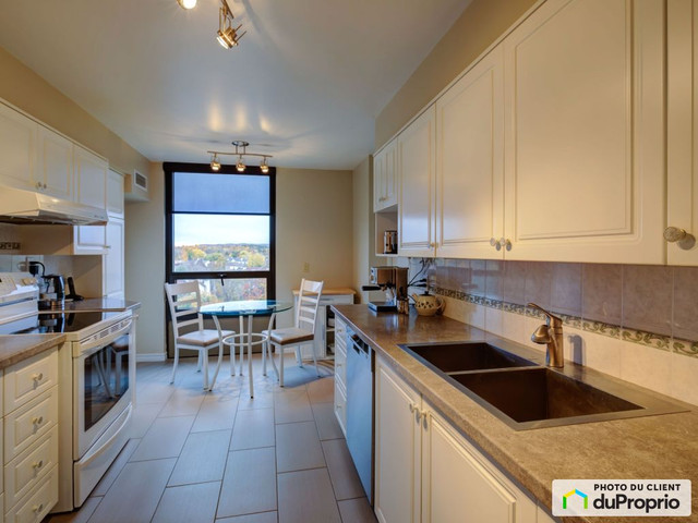 3 bedrooms 2 baths Condo For Sale By Owner in Gatineau Quebec