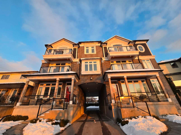 1 bedrooms 1 baths house For Sale By Owner in Burlington Ontario