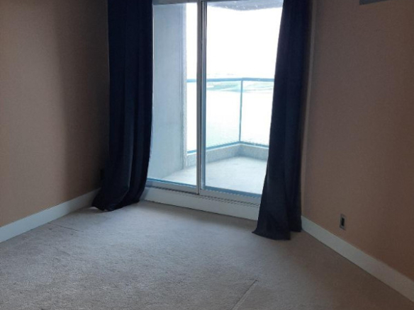 1 bedrooms 1 baths house For Sale By Owner in Toronto Ontario