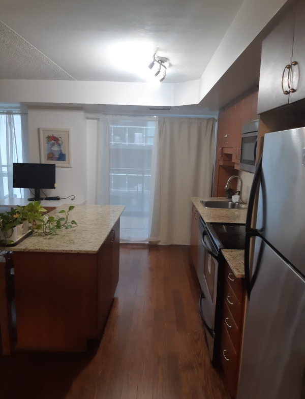 1 + Den bedrooms 2 baths house For Sale By Owner in Scarborough Ontario