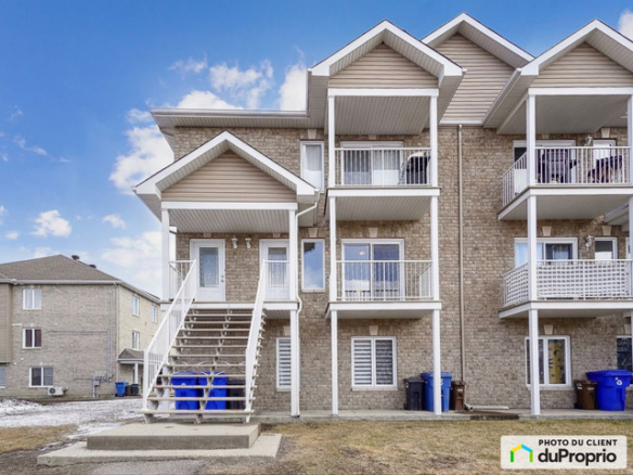 3 bedrooms 1 baths Condo For Sale By Owner in Gatineau Quebec