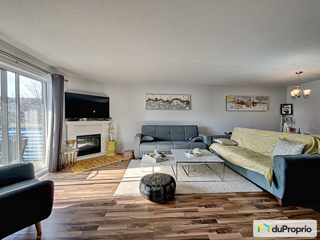 2 bedrooms 1 baths Condo For Sale By Owner in Gatineau Quebec