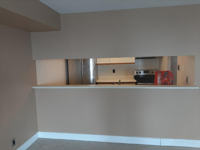 1 bedrooms 1 baths house For Sale By Owner in Toronto Ontario