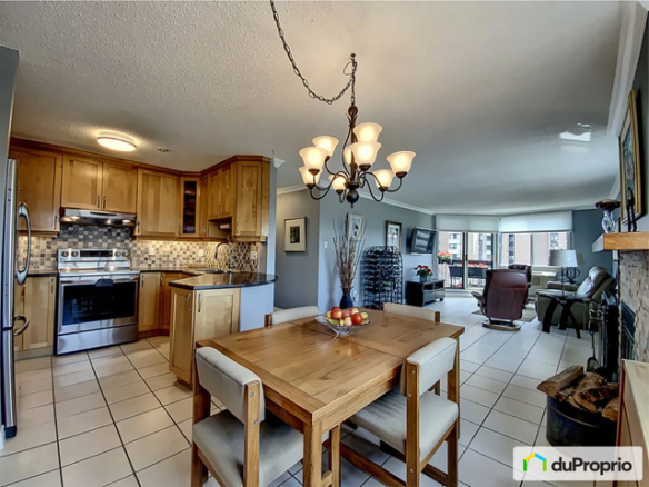 2 bedrooms 1 baths Condo For Sale By Owner in Gatineau Quebec