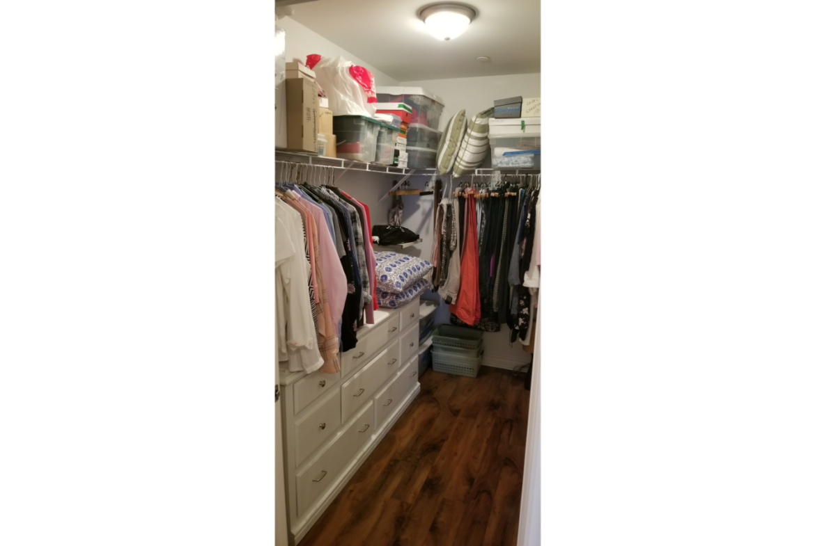 2 Bedrooms, 2 Bathrooms Château Cartier Golf Course Executive Condo for Sale