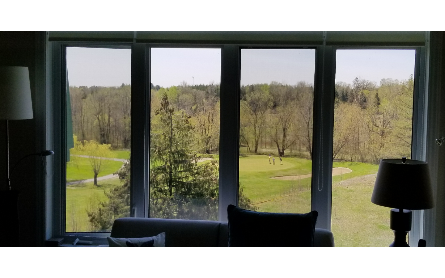 2 Bedrooms, 2 Bathrooms Château Cartier Golf Course Executive Condo for Sale