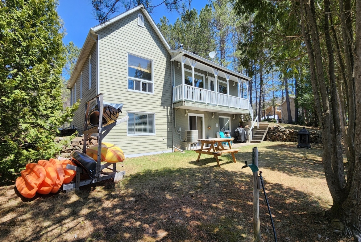 ⭐⭐ TURNKEY WATERFRONT GETAWAY FOR SALE ⭐⭐ SWIM FISH BOAT GOLF HIKE