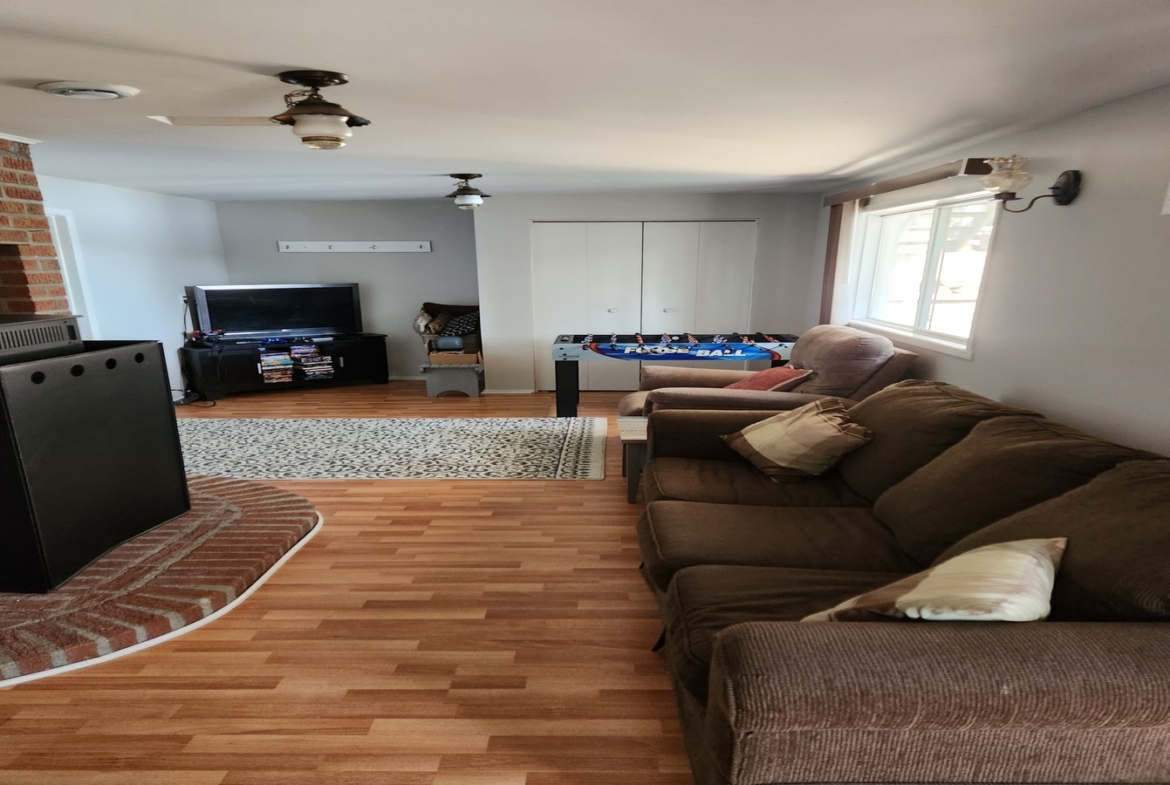 ⭐⭐ TURNKEY WATERFRONT GETAWAY FOR SALE ⭐⭐ SWIM FISH BOAT GOLF HIKE