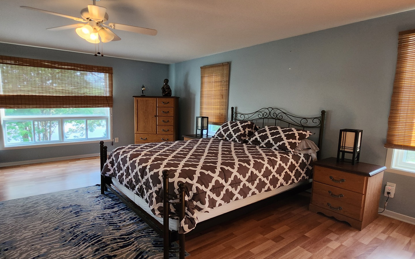 ⭐⭐ TURNKEY WATERFRONT GETAWAY FOR SALE ⭐⭐ SWIM FISH BOAT GOLF HIKE