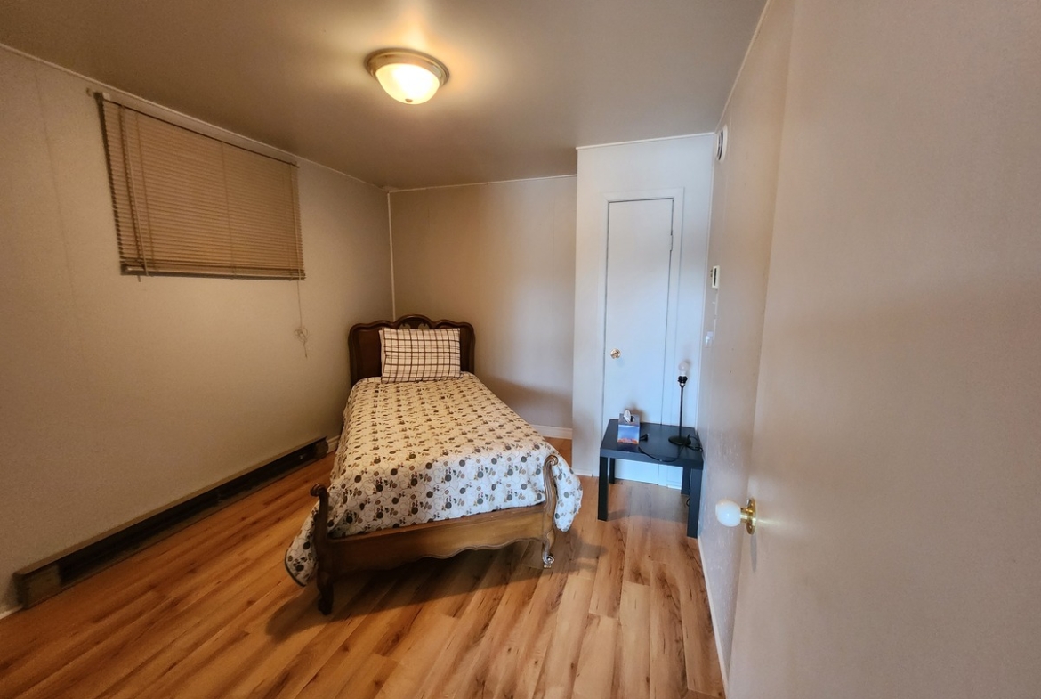 ⭐⭐ TURNKEY WATERFRONT GETAWAY FOR SALE ⭐⭐ SWIM FISH BOAT GOLF HIKE