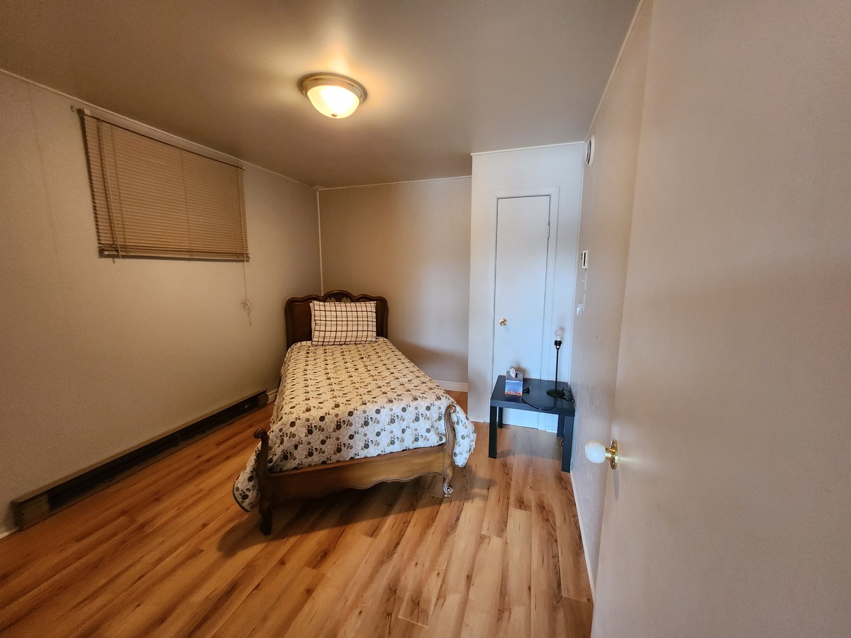 ⭐⭐ TURNKEY WATERFRONT GETAWAY FOR SALE ⭐⭐ SWIM FISH BOAT GOLF HIKE
